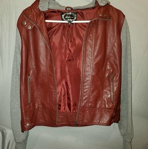 🍁 Maroon Leather jacket 🍁